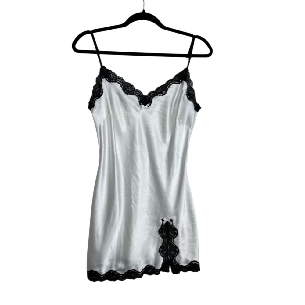 Victoria's Secret White Satin Black Lace Trim Slip Dress Chemise Medium